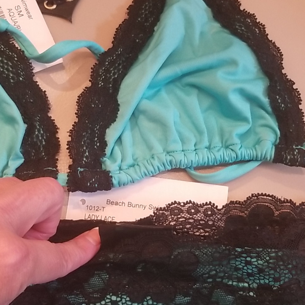 One of a kind Beach Bunny Lady Lace sexy bikini - Picture 5 of 7